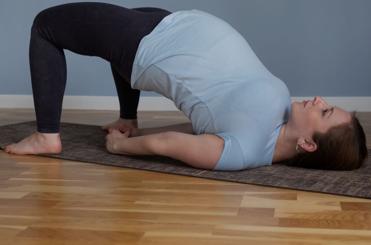 5 Effective Yoga Poses for Hypothyroidism Blog.cult.fit